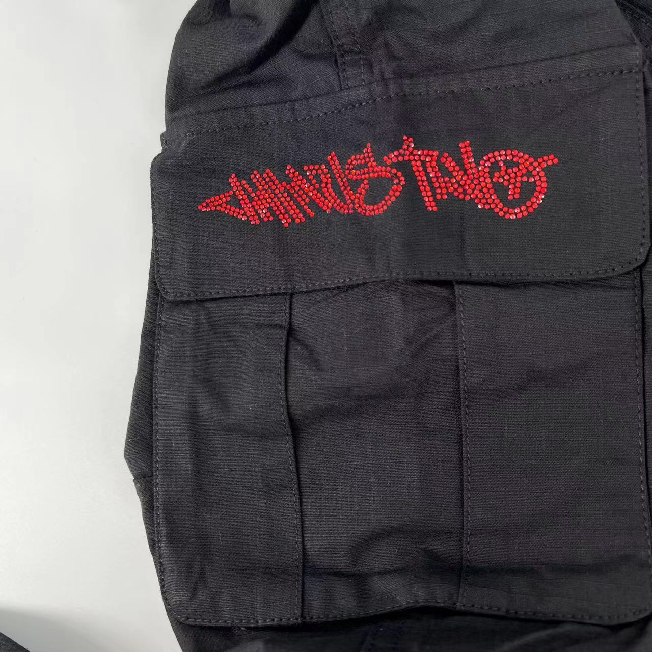 GRAFF CARGO BLACK-RED (RHINESTONE)