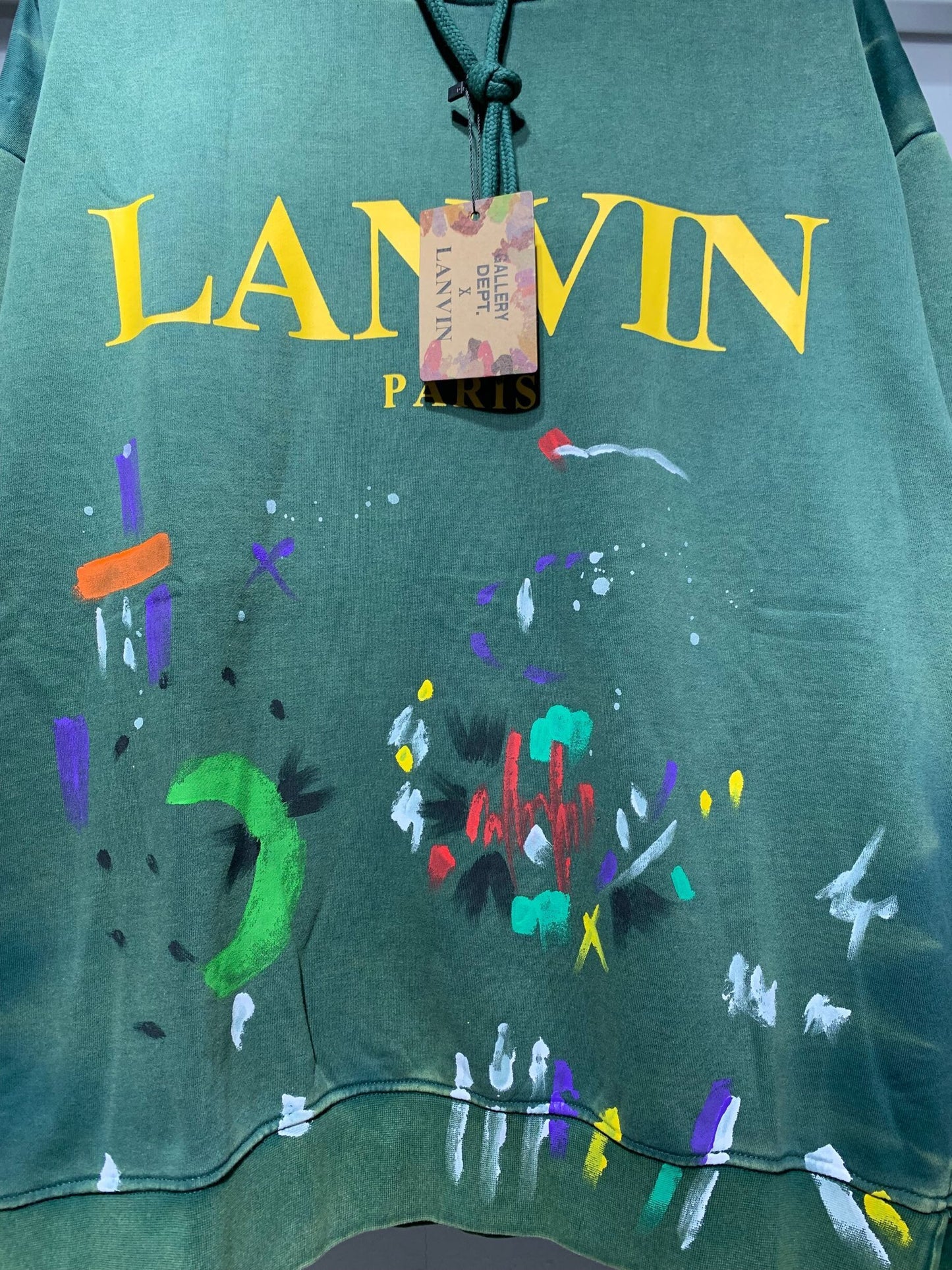 HOODIE