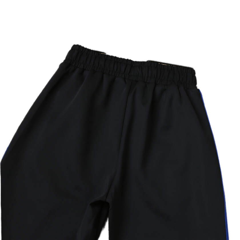 e661eb_e453640ac06d4e1ea4017cc3f6a5af74~mv2.png