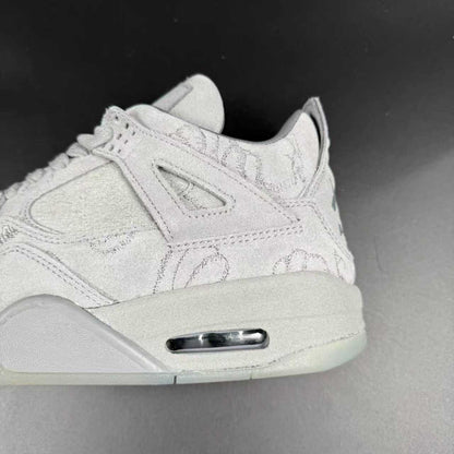 J4 RETRO KAWS