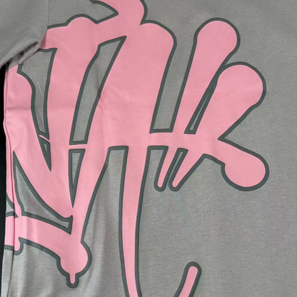 SYNA WORLD LOGO T-SHIRT – SHORT SET – GREY/PINK