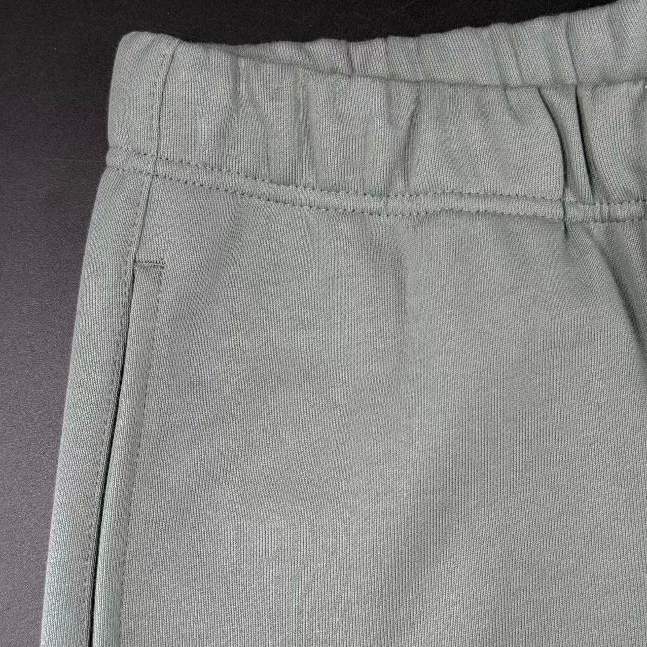SHORTS – FOG