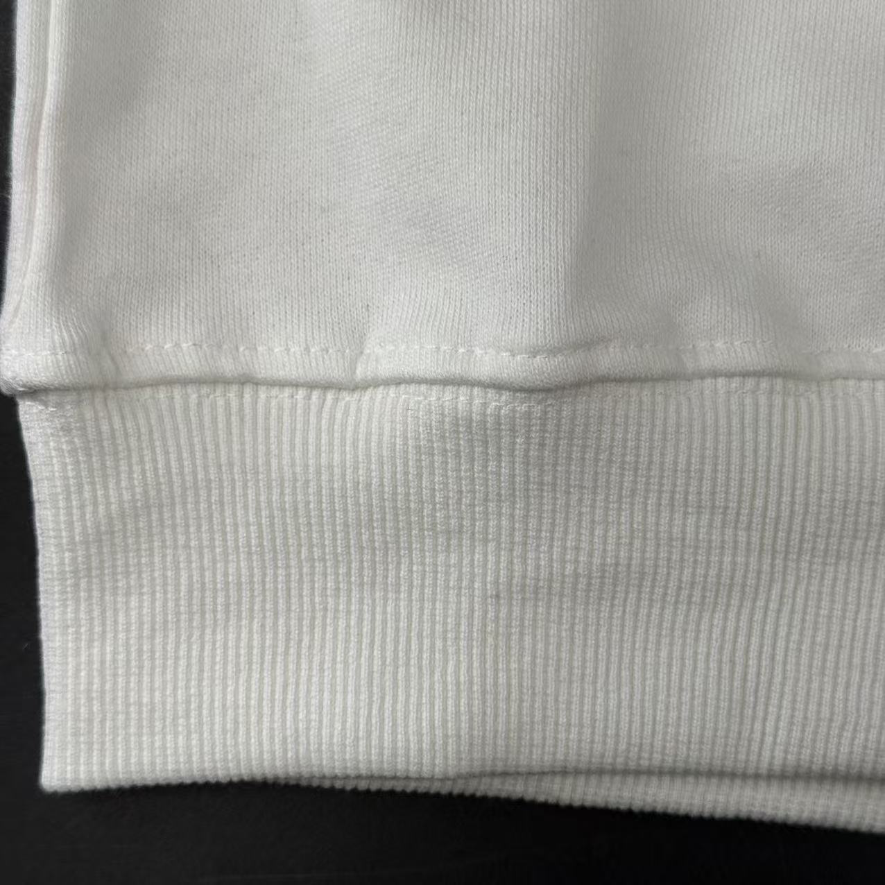 HOODIE – OFF-W.