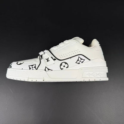 Trainer