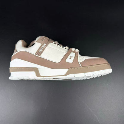 Trainer