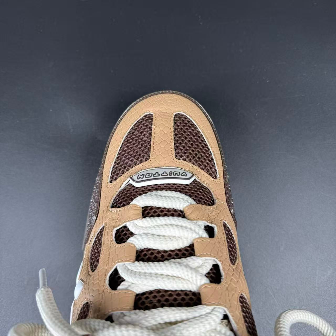 Skate Sneaker