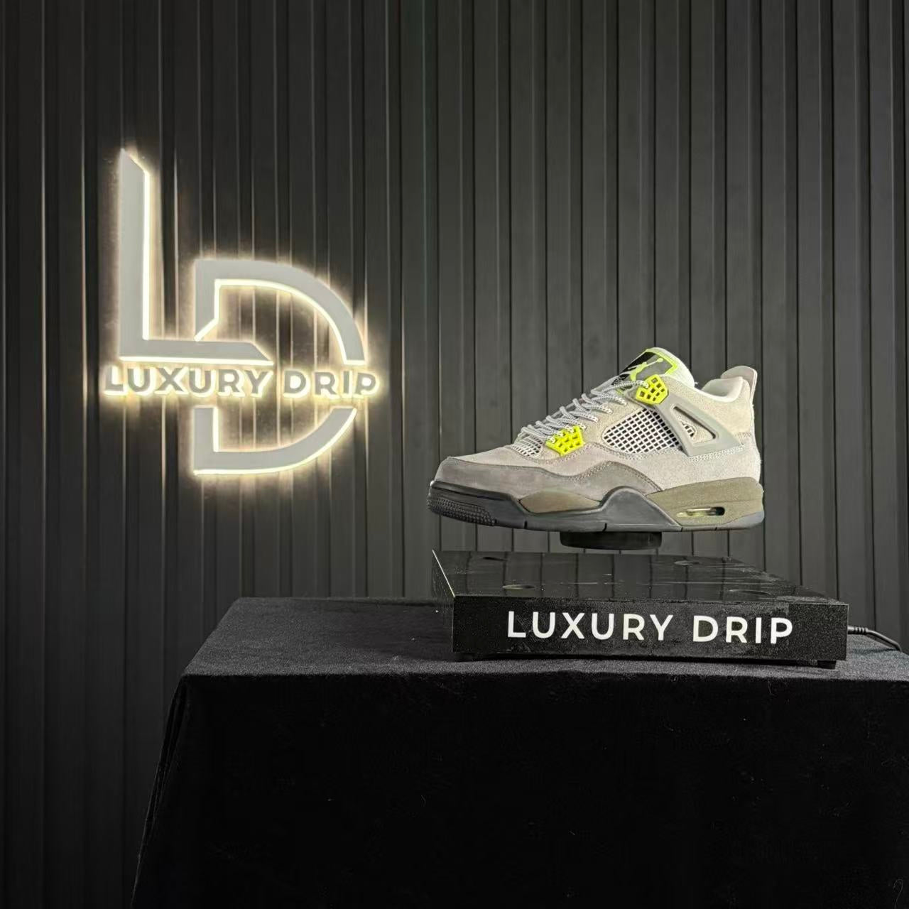 J4 RETRO SE 95 NEON