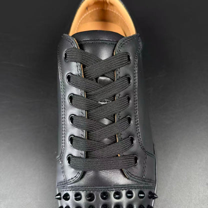 LBTN – Louis Junior Spikes Black