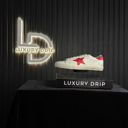 GOLDEN GOOSE