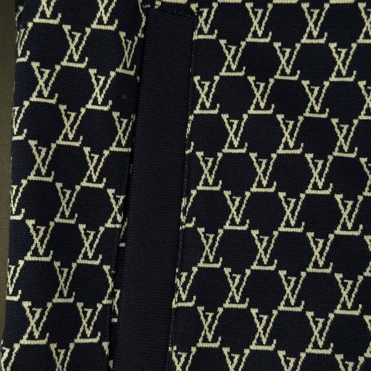 TRACKSUIT LV