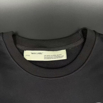 HOODIE – OFF-W.