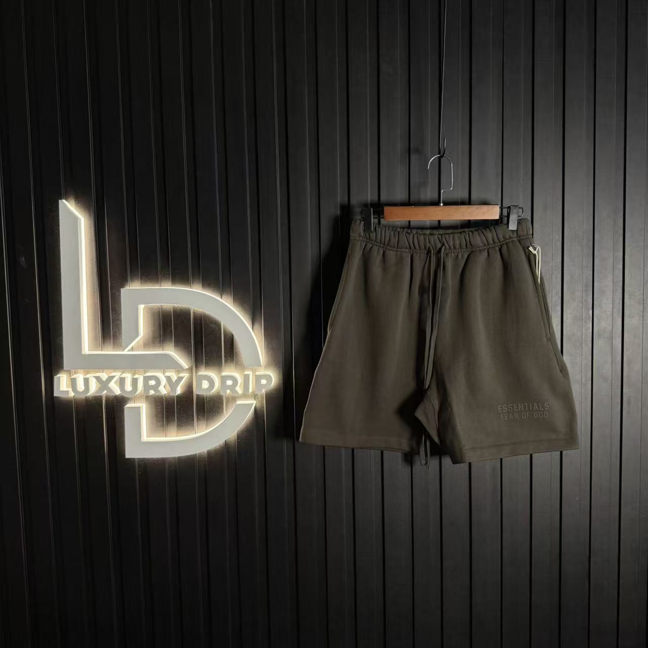 SHORTS – FOG