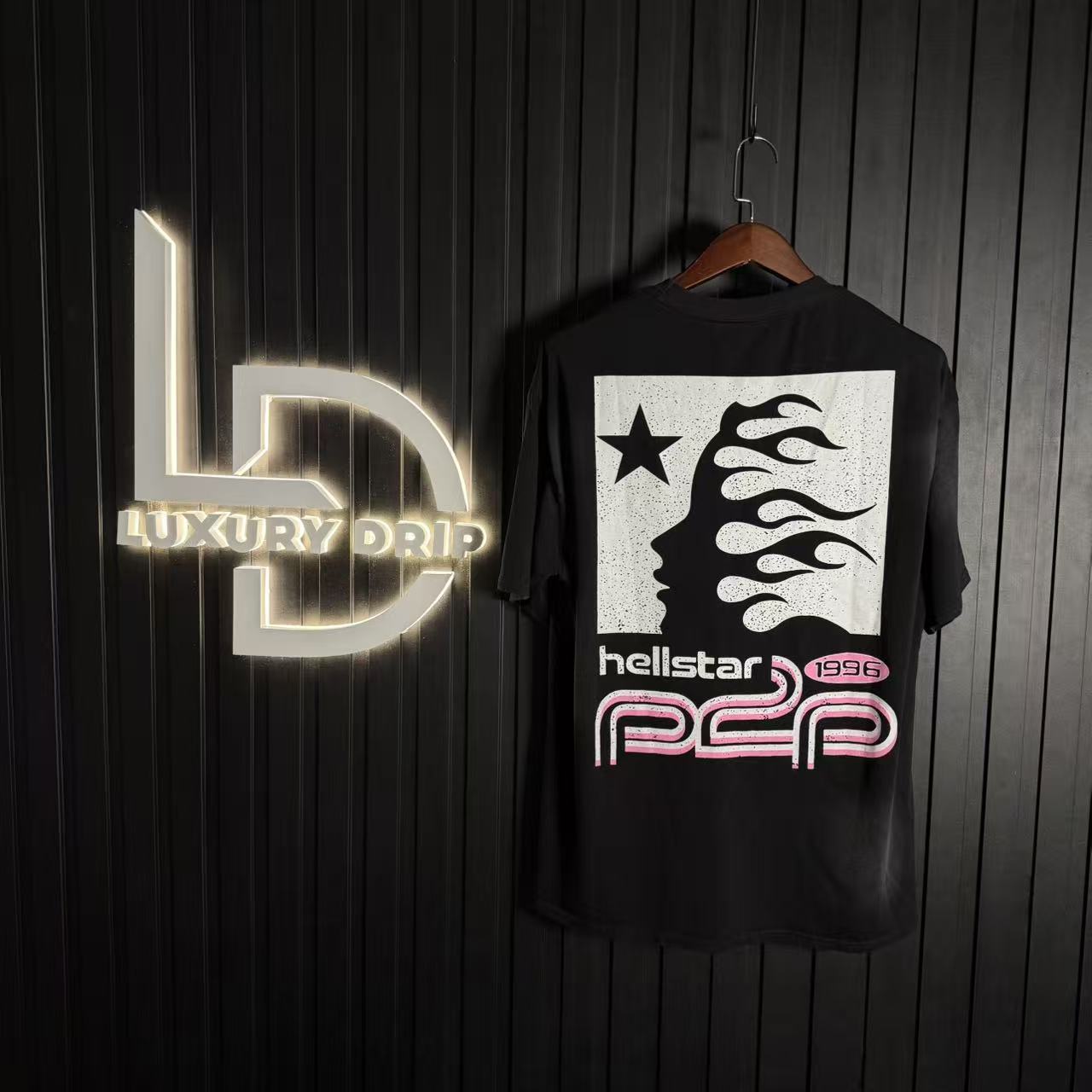 T-SHIRT HELLSTAR