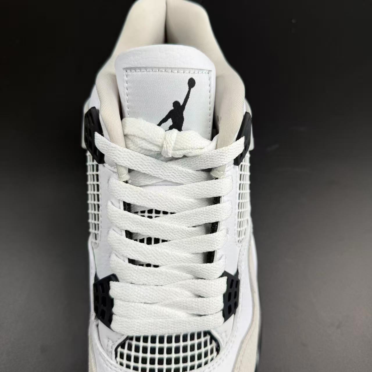 J4 RETRO MILITARY BLACK