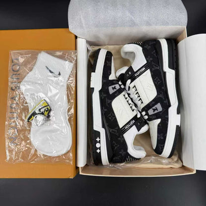 LV TRAINER – SIZE 36