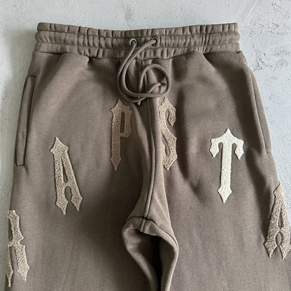 IRONGATE ARCH CHENILLE BROWN