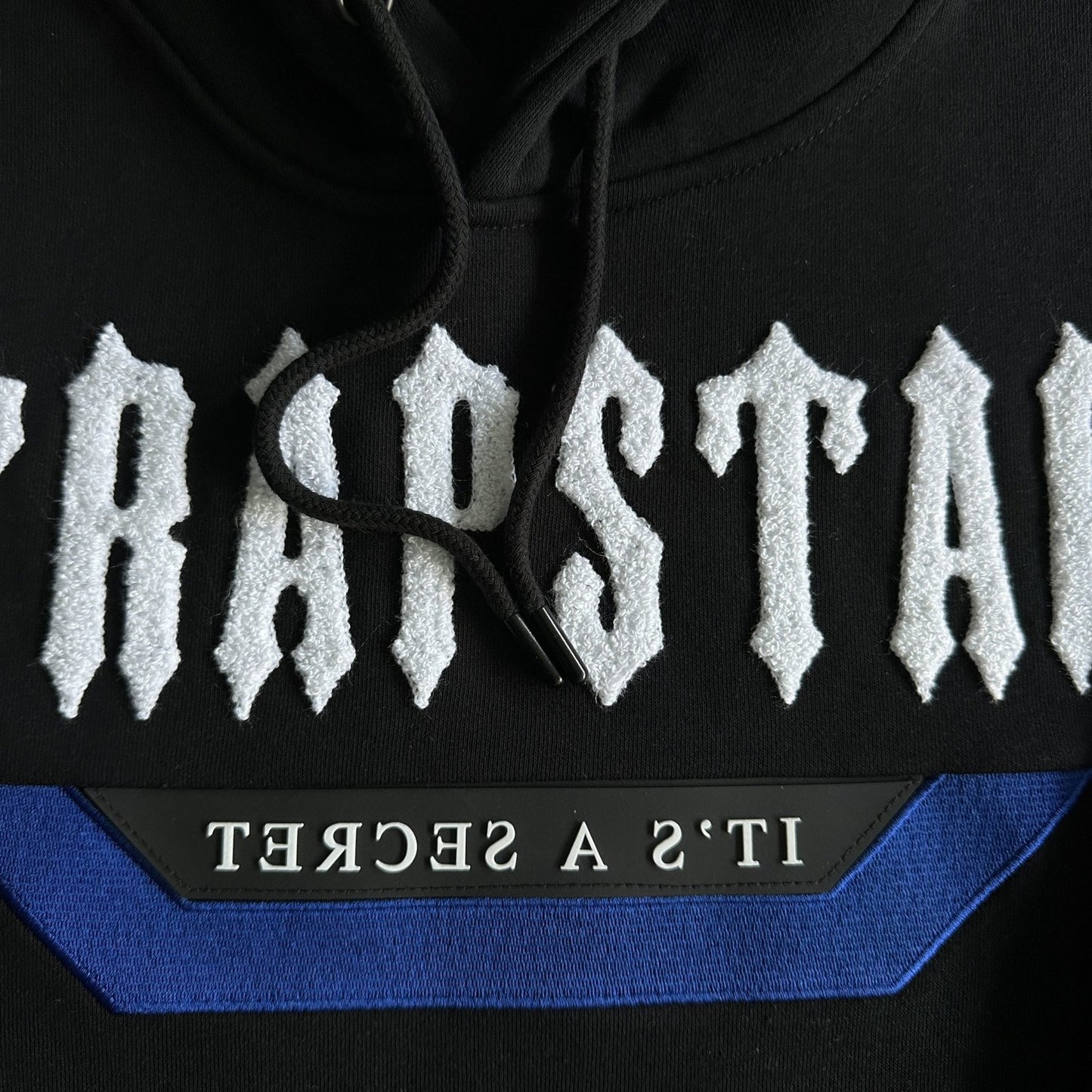 IRONGATE TRACKSUITE