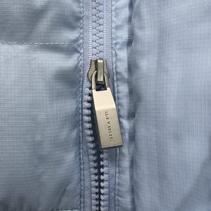 WOMEN’S DECODEED HOODED PUFFER 2.0 JACKET- ICE BLUE