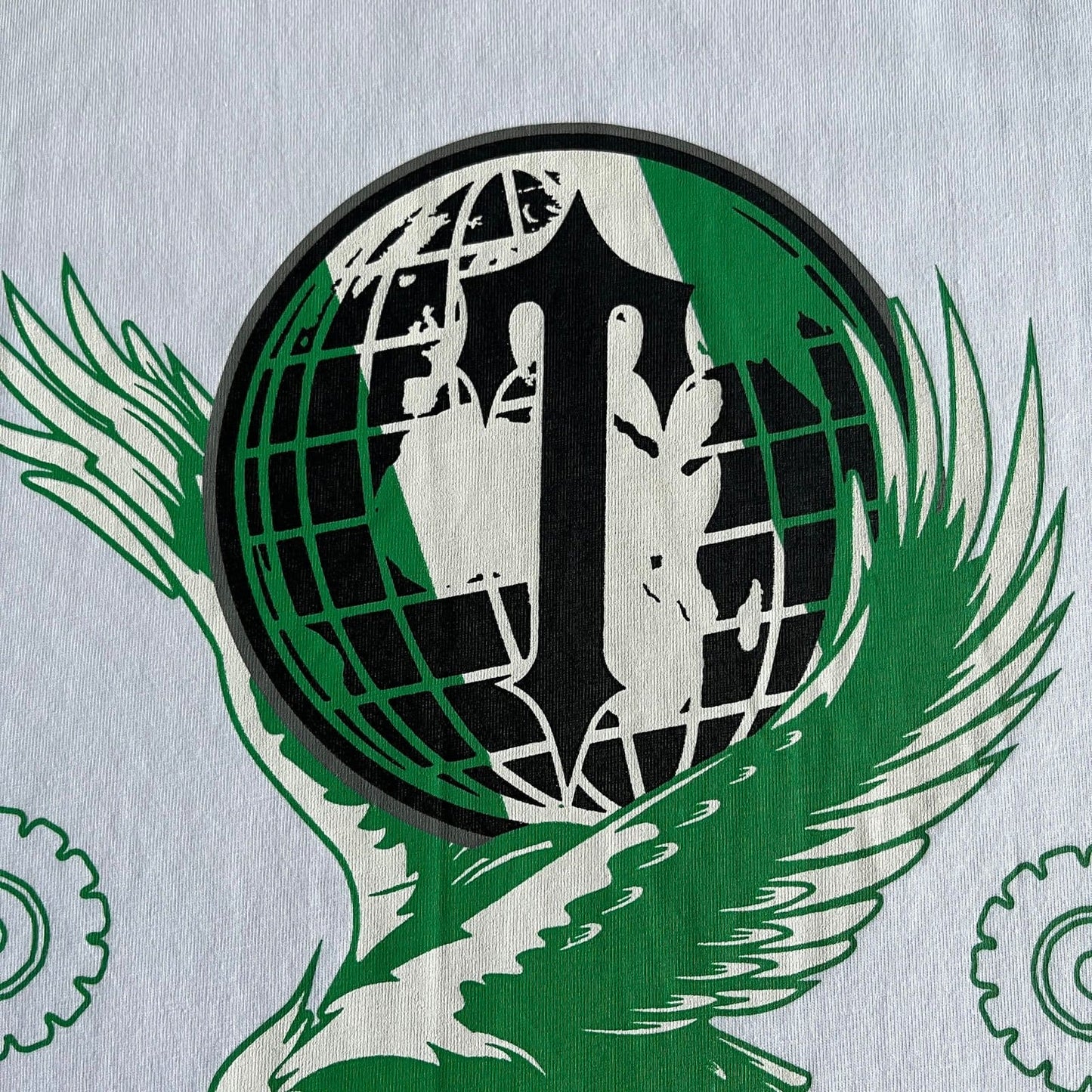 EAGLE SHORT SLEEVE