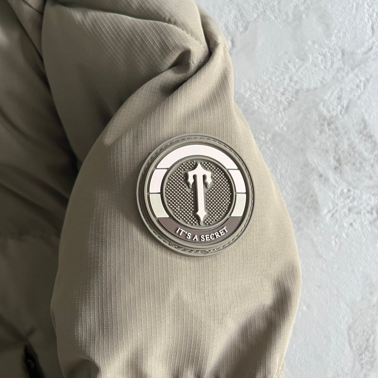 DECODED HOODED PUFFER 2.0