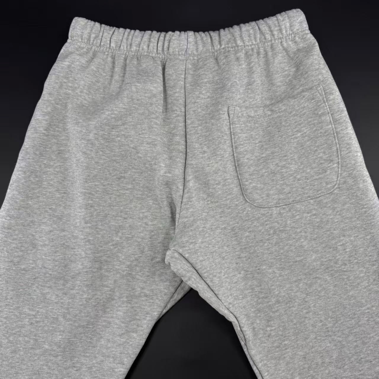 TRACKSUIT ESSENTIAL