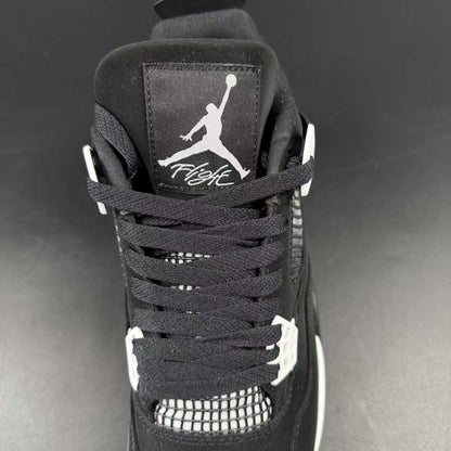 J4 RETRO THUNDER WHITE – SIZE 39