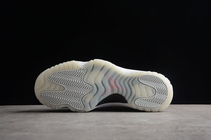 J11 RETRO PLATINUM