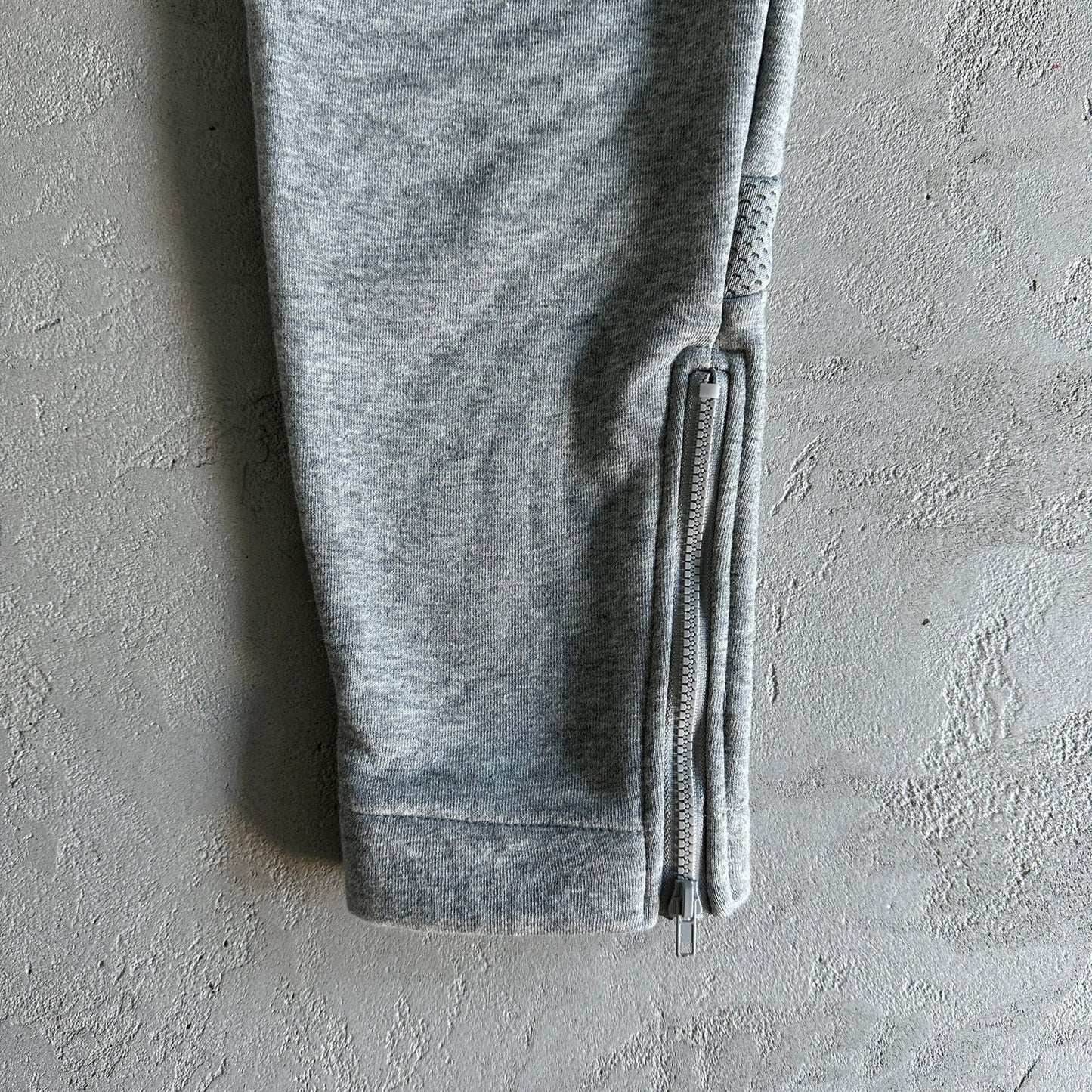 ETRIPE HOODIE TRACKSUITE GREY