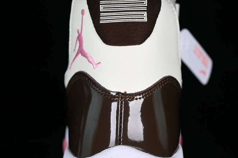J11 NEAPOLITAN