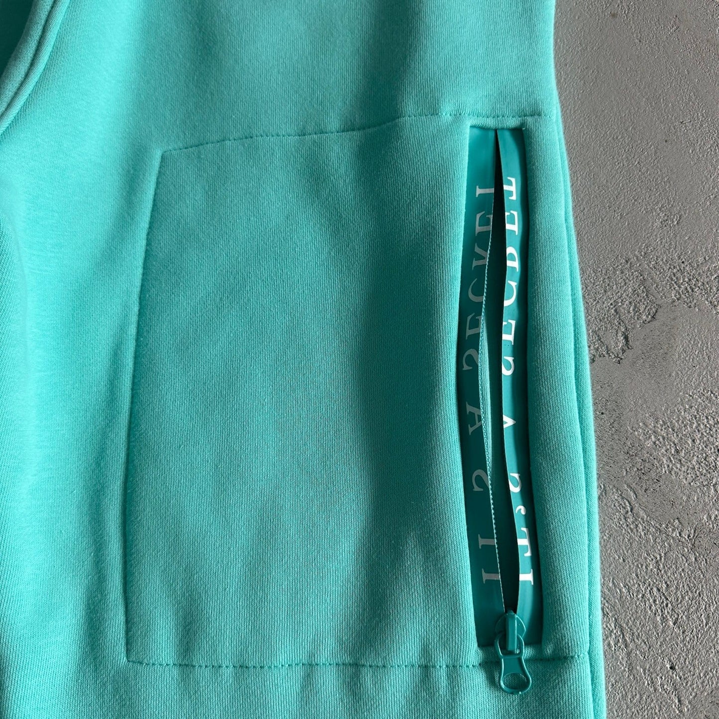 CHENILLE DECDODED 2.0 HOODIE TIFFANY BLUE