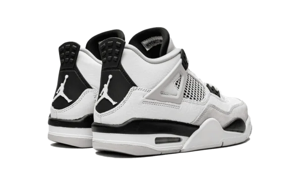 JORDAN 4 MILITARY BLACK – 40