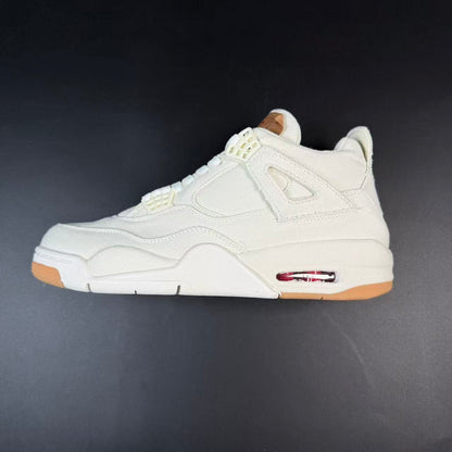 j4 RTR LEVIS