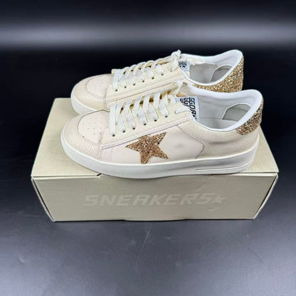 GOLDEN GOOSE