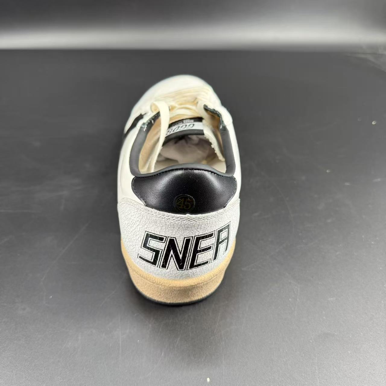 GOLDEN GOOSE – SIZE 41