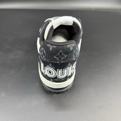 Black Monogram Denim Cinturino
