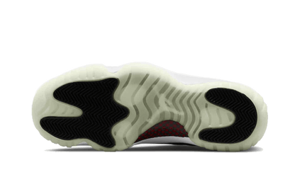 air-jordan-11-low-72-10-wethenew-1_3_800x