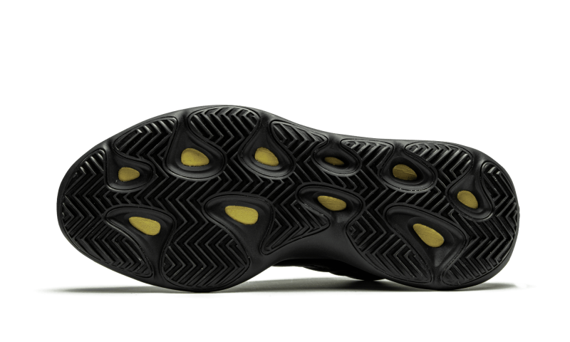 yeezy-700-v3-alvah-912820_800x